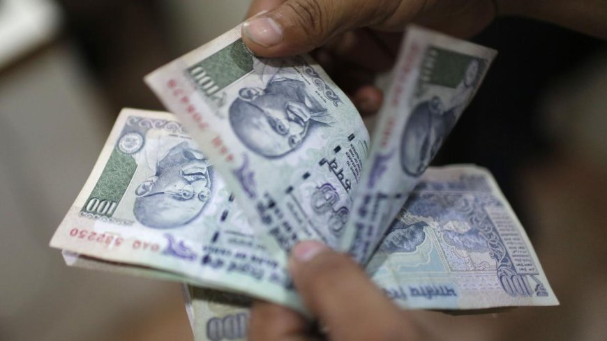 Rupee jumps 38 paise to close at 84.58 against U.S. dollar