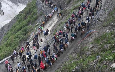 अमरनाथ यात्रा में बढ़ी श्रद्धालुओं की संख्या, जम्मू से 2,300 से अधिक तीर्थयात्रियों का जत्था रवाना