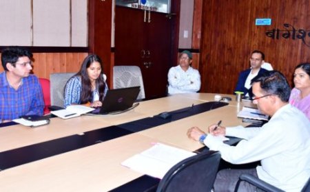 बागेश्वर पंचायत चुनाव : मतगणना के लिए 590 कार्मिकों का द्वितीय रेंडमाइजेशन, 52 टेबल पर होगी गिनती