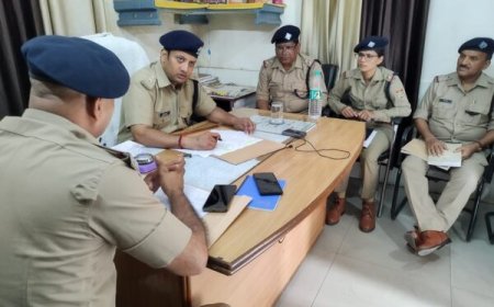 सीओ स्वप्निल मुयाल ने लिया थाना जीआरपी देहरादून का O.R, डिजिटल साक्ष्यों की महत्ता पर दिया जोर, लापरवाही पर फटकार एवं उत्कृष्ट कार्य करने वाले विवेचकों को सराहना