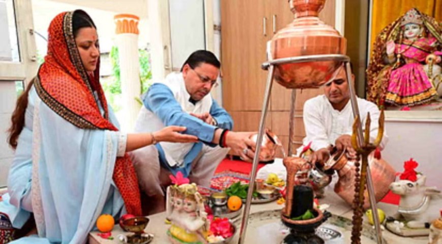 सावन सोमवार: शिव भक्तों का उमड़ा जनसैलाब, मंदिरों में गूंजे जयकारे, सीएम धामी ने पत्नी संग किया जलाभिषेक