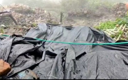 मसूरी में भारी बारिश से जनजीवन बेहाल, खरोला निवास क्षेत्र में भूस्खलन से दहशत