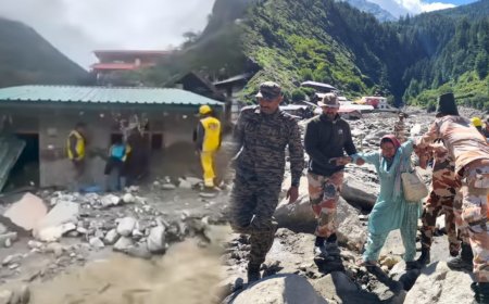 धराली आपदा प्रभावितों को तत्काल ₹5 लाख की मदद की घोषणा, सवाल ये कि लोकल लोग कहां हैं? लापता कितने हैं?