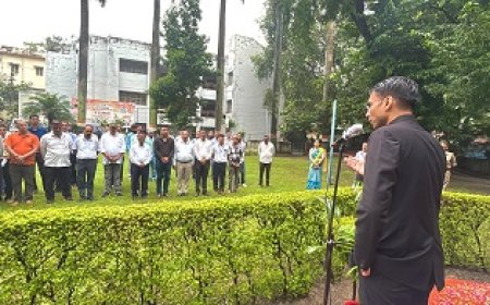 डीएम ने जनपद वासियों को दी स्वतंत्रता दिवस की शुभकामनाए