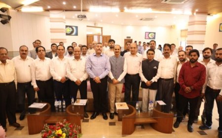 सीजीएसटी आयुक्तालय देहरादून में जीएसटी संवाद सत्र का आयोजन, वरिष्ठ सीबीआईसी और सीजीएसटी अधिकारियों ने उत्तराखंड के करदाताओं से किया सीधा संवाद