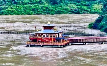 भारी बारिश का असर: अलकनंदा-गंगा उफान पर, धारी देवी मंदिर बंद, बदरीनाथ हाईवे पर बढ़ा जलभराव का खतरा