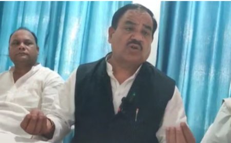 Srinagar: कांग्रेस नेता हरक सिंह रावत का सरकार पर वार, विकास कार्यों की उपेक्षा को लेकर साधा निशाना