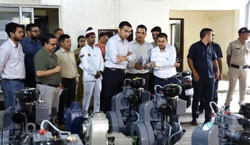 डीएम के निर्देश, जलजमाव क्षेत्रों में क्यूआरटी की रेगुलर गस्त, समस्या पर त्वरित रिस्पांस व निस्तारण जारी