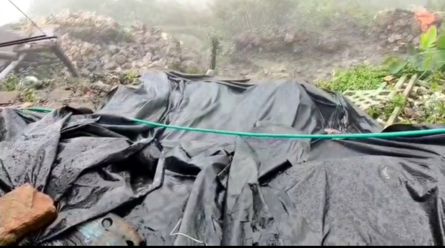 मसूरी में भारी बारिश से जनजीवन बेहाल, खरोला निवास क्षेत्र में भूस्खलन से दहशत