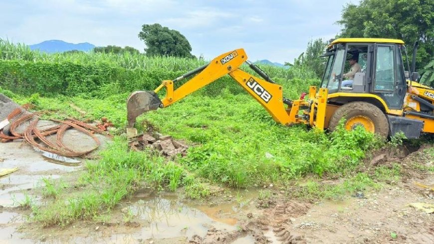 एमडीडीए की बड़ी कार्रवाई, अवैध निर्माण और प्लॉटिंग पर चला बुलडोजर, कई भवन ध्वस्त व सील