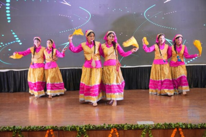 श्री गुरु राम राय विश्वविद्यालय दीक्षारंभ में गूँजे सफलता के मंत्र नवप्रवेशियों ने बढ़ाए आत्मविश्वास भरे कदम, सफलता मंत्रों से प्रेरित होकर नवप्रवेशियों के चेहरों पर आत्मविश्वास और उम्मीद की बिखरी चमक