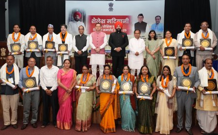 विद्यार्थियों के व्यक्तित्व और भविष्य को संवारन की शिक्षकों पर महत्वपूर्ण जिम्मेदारी: CM धामी