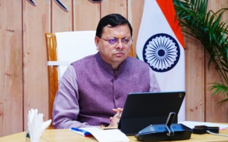 मुख्यमंत्री पुष्कर सिंह धामी ने की जी.एस.टी. की नई दरों और स्वदेशी अभियान पर जनप्रतिनिधियों के साथ समीक्षा बैठक