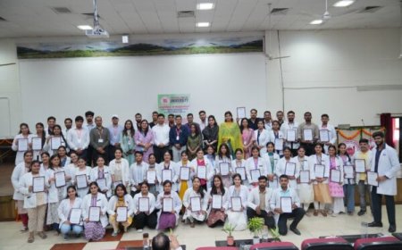 श्री महंत इन्दिरेश अस्पताल में विशेषज्ञ बोले – फिजियोथेरेपी दर्द से मुक्ति और सक्रिय जीवन की कुंजी