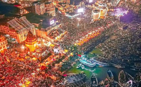 10 लाख दीपों से जगमगाएंगे काशी के घाट, गंगा महोत्सव से होगा भव्य आगाज़