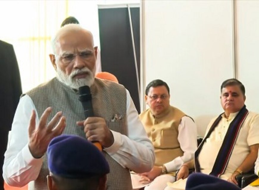 प्रधानमंत्री ने आपदा प्रभावित क्षेत्रों में संचालित राहत कार्यों की सराहना की