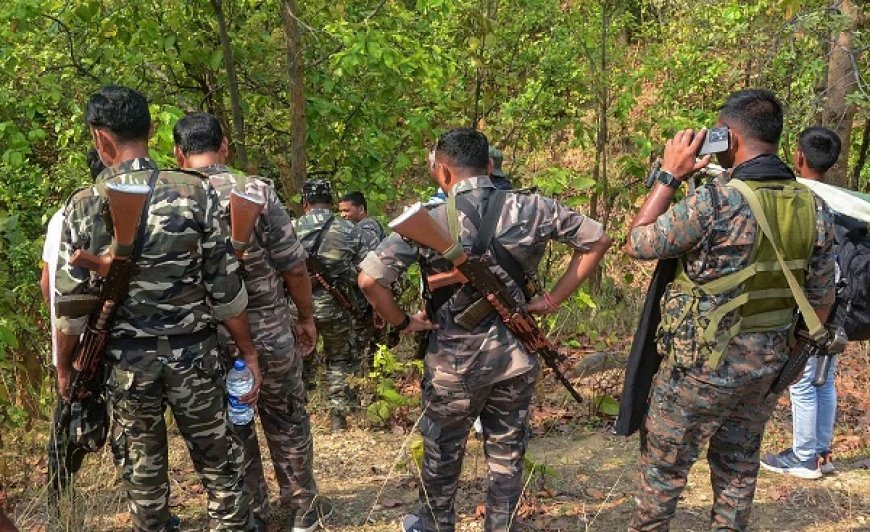 छत्तीसगढ़: सुरक्षाबलों ने बड़े एनकाउंटर में तीन नक्सलियों को किया ढेर