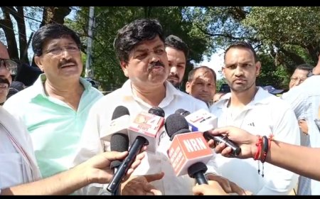 पेपर लीक मामले में कांग्रेस ने किया सीएम आवास कूच 