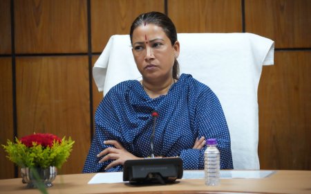 खाद्य मंत्री रेखा आर्या ने विभागीय अधिकारियों व फेडरेशन प्रतिनिधियों संग राशन डीलरों की समस्याओं पर चर्चा की