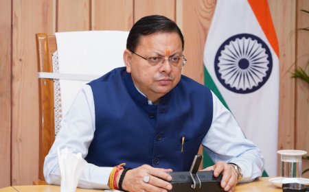 CM धामी ने दिए अधिकारियों को निर्देश, प्रदेश की सभी सड़कों को शीघ्र गड्ढा मुक्त किया जाए