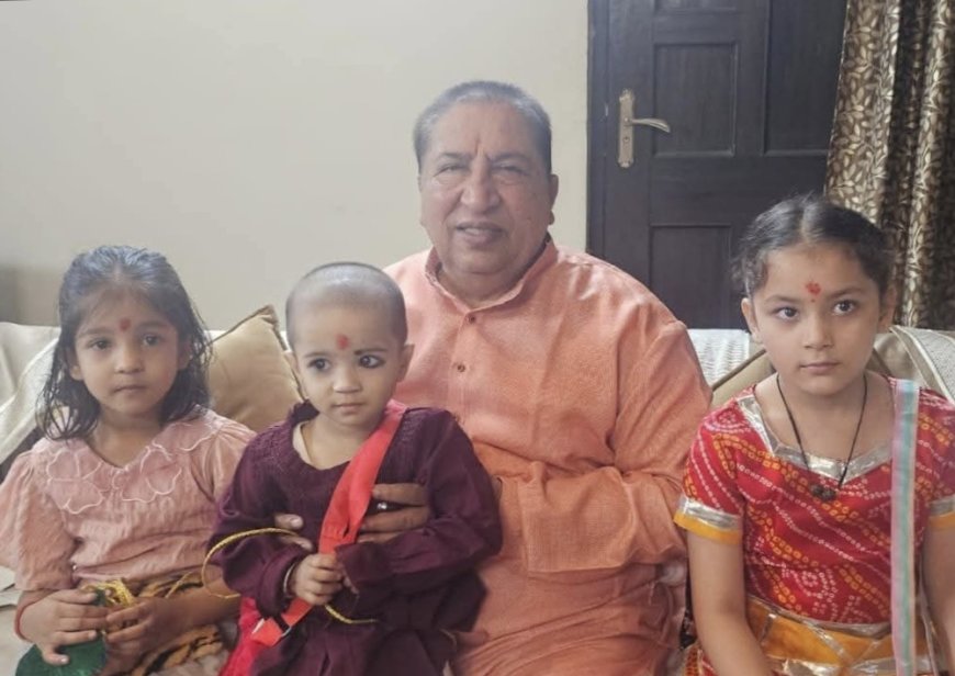 राज्यसभा सांसद डा नरेश बंसल ने अष्टमी पर किया विधि विधान से पूजन : कन्याओं के पैर पखारे