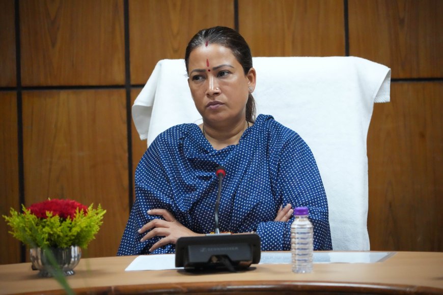 खाद्य मंत्री रेखा आर्या ने विभागीय अधिकारियों व फेडरेशन प्रतिनिधियों संग राशन डीलरों की समस्याओं पर चर्चा की