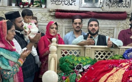 अभिनेत्री स्वरा भास्कर ने कलियर पहुंचकर साबिर पाक की दरगाह पर की चादरपोशी