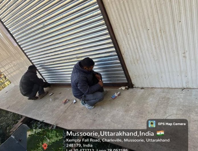 एमडीडीए की बड़ी कार्रवाई – मसूरी, विकासनगर और देहरादून क्षेत्र में अवैध प्लाटिंग व निर्माण पर बुलडोज़र, कई साइटें सील और ध्वस्त