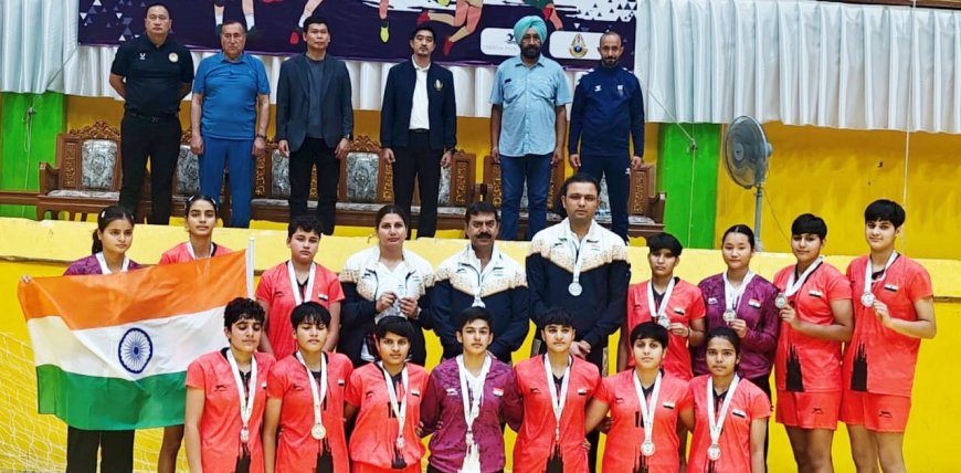 रोमांच और जोश से भरे फाइनल में भारतीय यूथ बालिका हैंडबॉल टीम ने जीता रजत