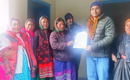 डीएम गौरव कुमार पहुंचे शीतकाल के अंतिम प्रवास वाले गांव