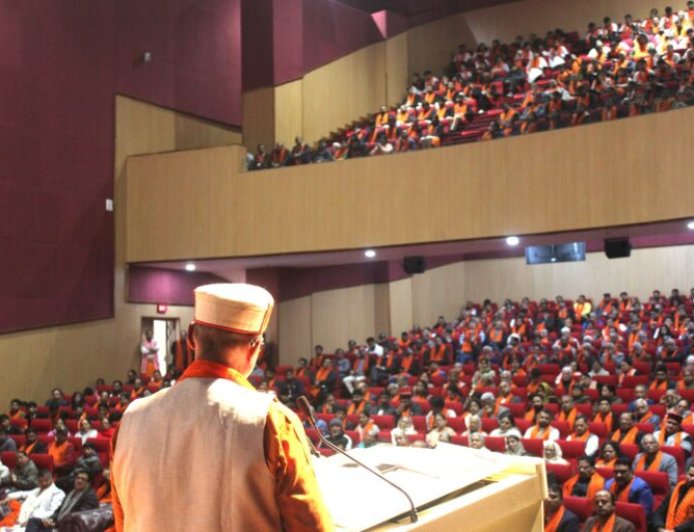 चिकित्सक का सम्मान भारत का सम्मान!