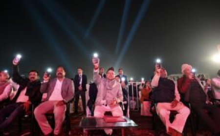 खटीमा: मुख्यमंत्री धामी ने विंटर कार्निवल में युवाओं को दिया हौसला, बोले- यही छात्र कल देश का नेतृत्व करेंगे