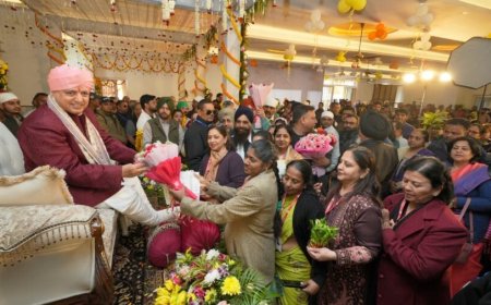 सादगी और श्रद्धाभाव से मनाया गया श्रीमहंत देवेन्द्र दास जी महाराज का प्रकटोत्सव, मुख्यमंत्री पुष्कर सिंह धामी ने फोन कर श्री महाराज जी को दी शुभकामनाएं