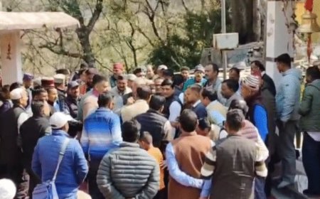 नंदादेवी राजजात के आयोजन को लेकर कुलसारी काली मंदिर में हुई बैठक में बढा विवाद