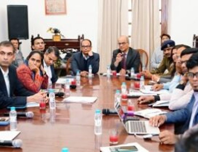 मा0 मुख्यमंत्री के मार्गदर्शन में डिजिटल शिक्षा की दिशा में जिला प्रशासन की ऐतिहासिक पहल