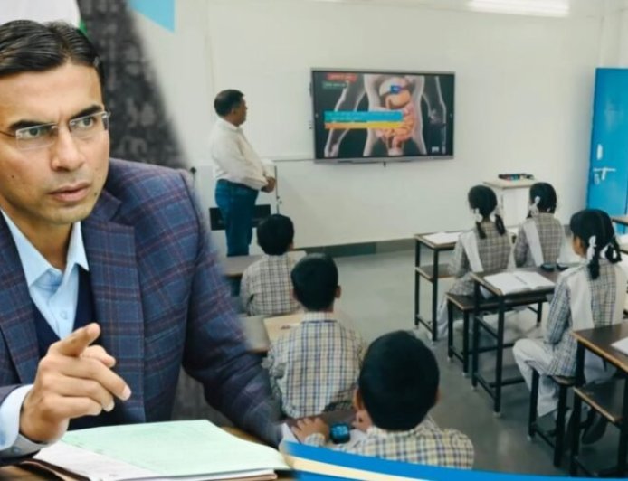 मुख्यमंत्री के निर्देशानुसार सरकारी विद्यालयों में डिजिटल एजुकेशन की दिशा में जिला प्रशासन के कदम तेज, 880 एलईडी टीवी का स्टॉक हुआ तैयार