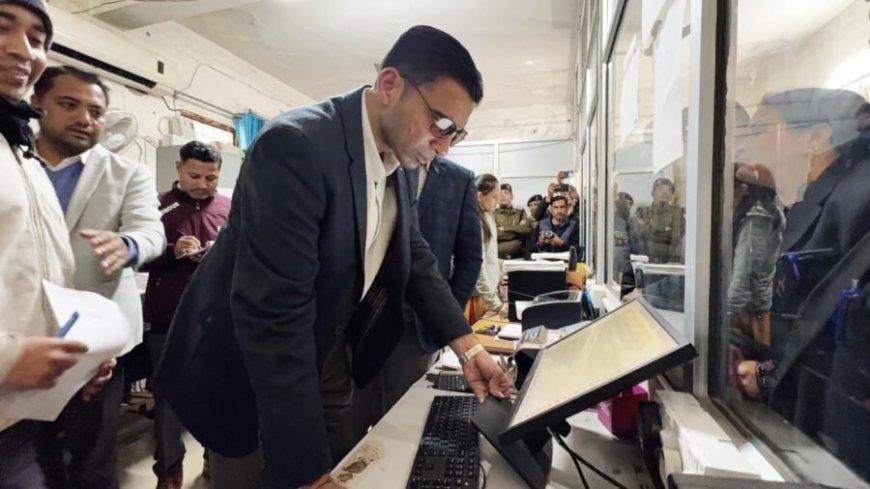 डीएम सविन बंसल के औचक निरीक्षण में खुला सब रजिस्टार कार्यालय में वर्षों से चल रहा करोड़ों का स्टांप चोरी खेल, उप निबंधक ऋषिकेश के निलंबन की शासन को संस्तुति