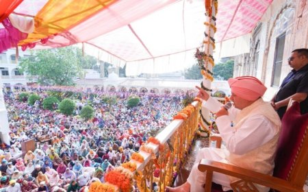 श्री दरबार साहिब एवं श्री झण्डा साहिब में चला दर्शनों व मनौतियों का क्रम, श्रीमहंत देवेन्द्र दास जी महाराज ने संगतों को दिए दर्शन व आशीर्वाद, मंगलवार को होगी ऐतिहासिक नगर परिक्रमा, संगतों ने पूरी की तैयारी