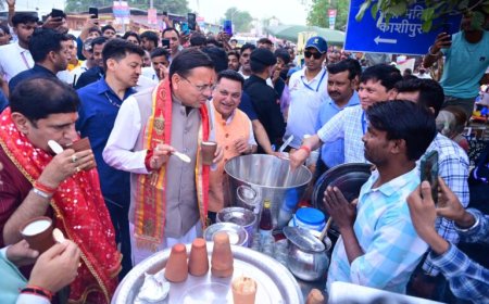 बुलडोजर से भी हुआ भव्य स्वागत, सड़कों पर उमड़ा जनसैलाब!