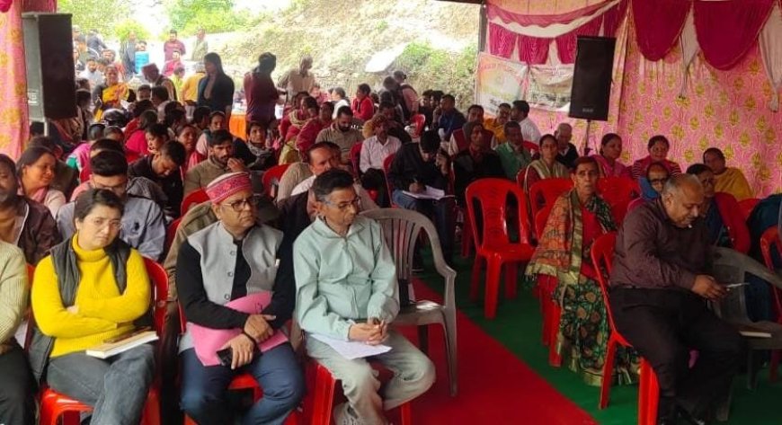 एकेश्वर विकासखंड के बंठोली में लगा जन-जन की सरकार शिविर