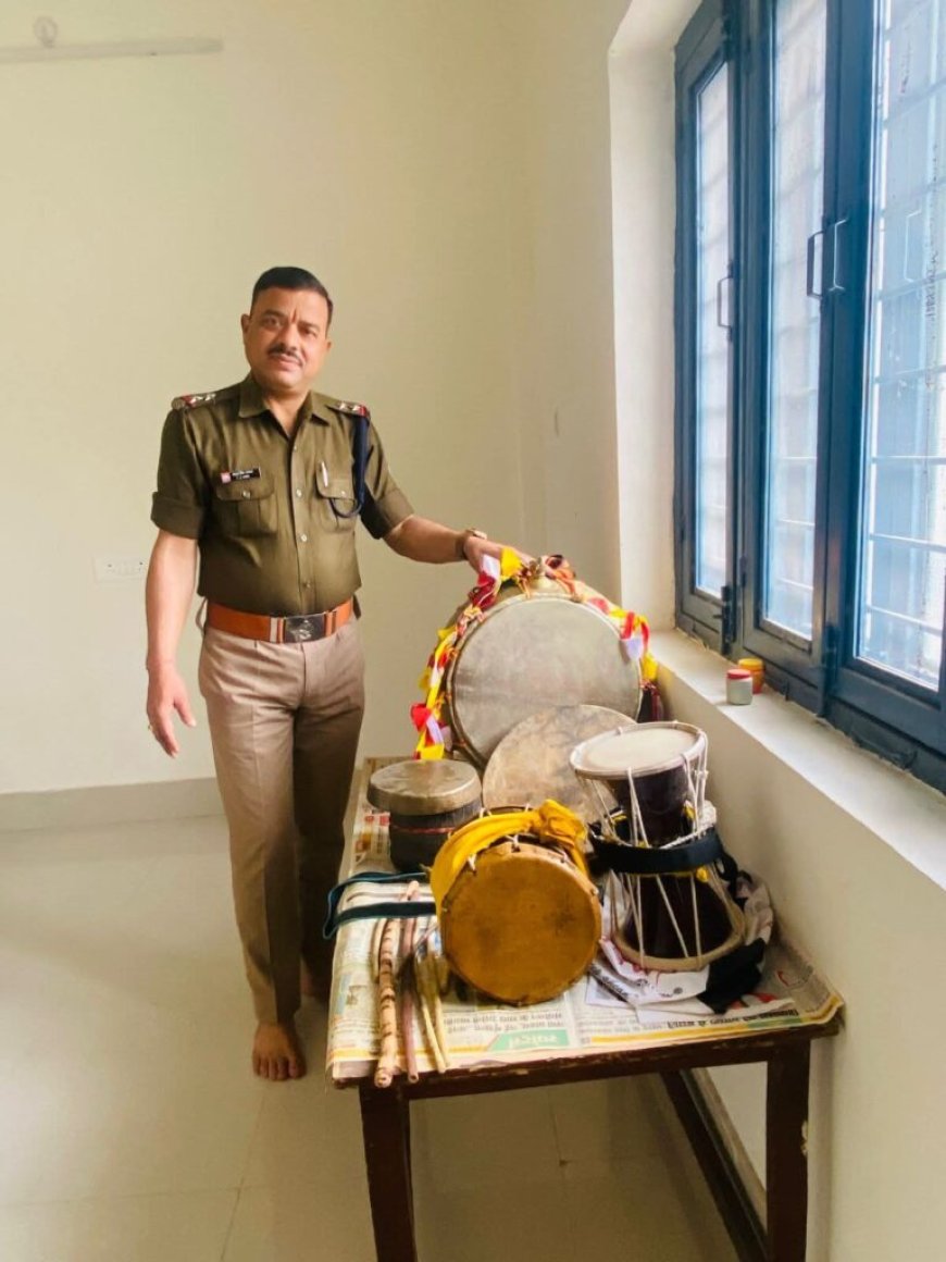 लोकगीतों से जागरूकता का संदेश दे रहे सब इंस्पेक्टर अनूप नयाल,
