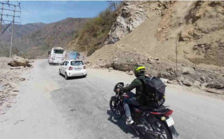 Chamoli: चारधाम यात्रा के लिए ग्रीन कार्ड बनाने का काम शुरू, वाहन चालकों के लिए लगाया गया अलग काउंटर