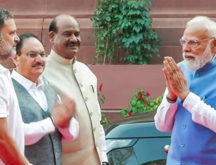 संसद परिसर में दिखी सियासी सौहार्द की दुर्लभ तस्वीर, पीएम मोदी और राहुल गांधी के बीच हुई लंबी बातचीत ने खींचा ध्यान