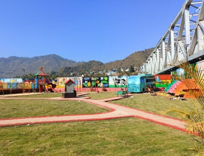 डीएम स्वाति एस. भदौरिया के कड़े फैसले से बदली नर्सरी रोड की सूरत, जहां था कूड़े का अड्डा, वहां अब शहर का गौरव, रजत जयंती पार्क बना आकर्षण का केंद्र