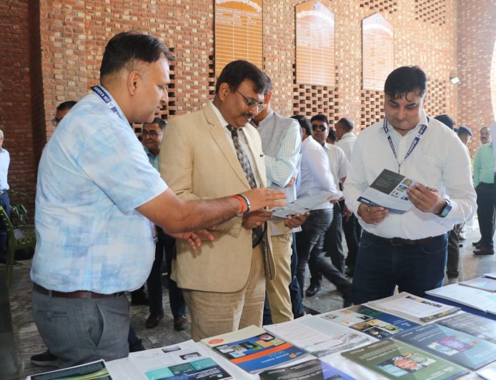 आईआईएम काशीपुर में ICAL 2026 का उद्घाटन: भविष्य-उन्मुख पुस्तकालयों पर वैश्विक संवाद को बढ़ावा