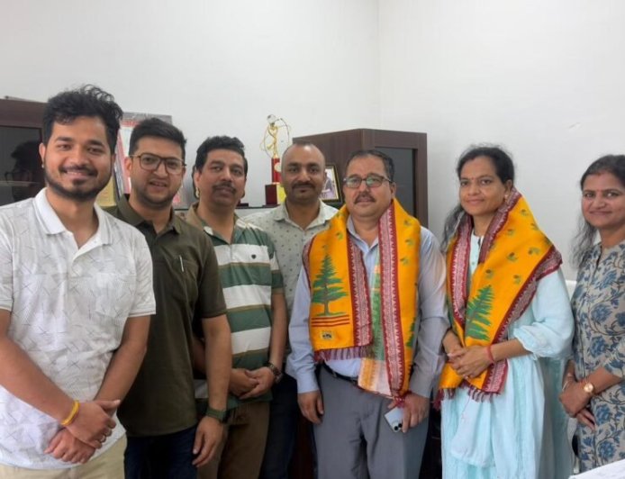 उत्तराखंड सूचना कर्मचारी संघ ने किया पदोन्नत अधिकारियों का स्वागत