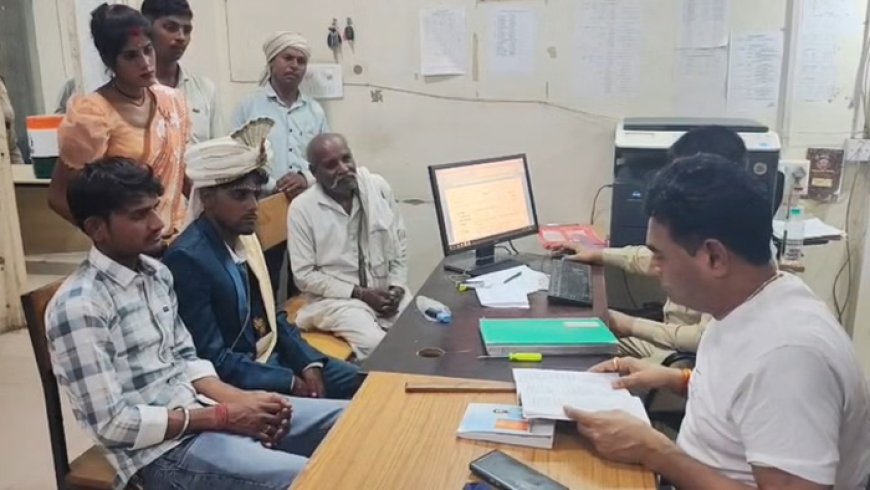 दलित दिव्यांग दूल्हे की रछवाई पर हमला, घोड़े से उतारकर मारपीट; बारात लेकर थाने पहुंचे परिजन