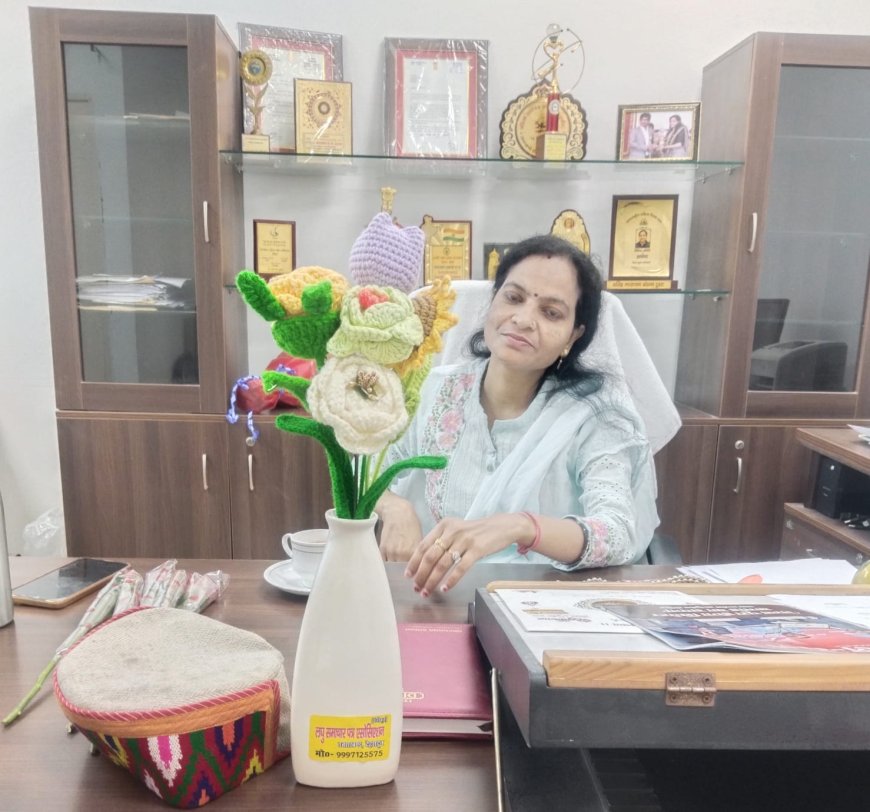 लघु समाचारपत्र एसोसिएशन का स्वागत, अभिनन्दन,शुभकामना अभियान जारी : पदोन्नति के उपलक्ष्य में “उपनिदेशक श्रीमती अर्चना” का किया स्वागत व अभिनंदन