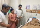 पूर्व मुख्यमंत्री मेजर जनरल भुवन चंद खंडूरी का हालचाल जानने पहुंचे पूर्व कैबिनेट मंत्री सुरेंद्र सिंह नेगी व पूर्व मेयर हेमलता नेगी