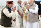 चारधाम यात्रियों का हेलीकॉप्टर 11 हजार वोल्ट की हाईटेंशन लाइन में उलझा, पायलट ने खेत में कराई इमरजेंसी लैंडिंग